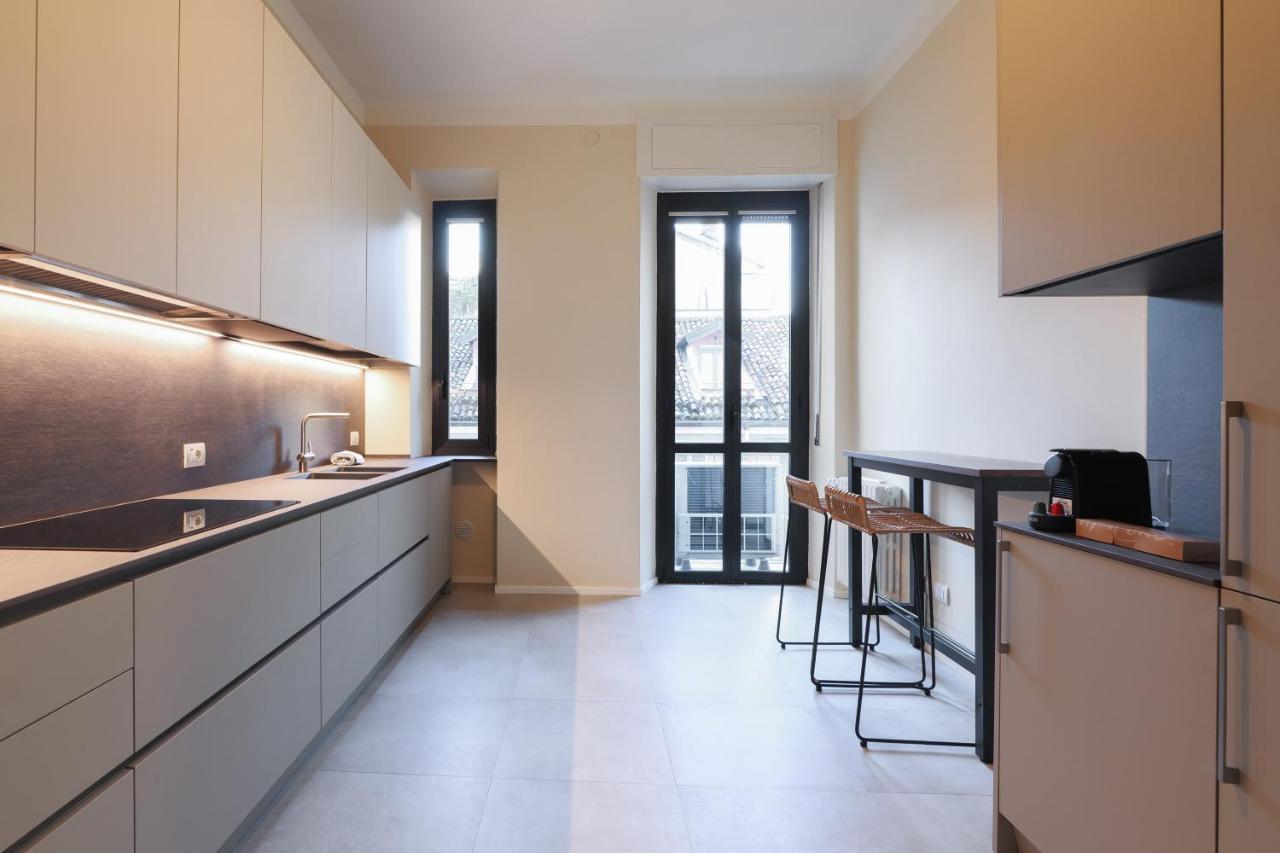 Luxury San Babila Apartment Milano Eksteriør bilde